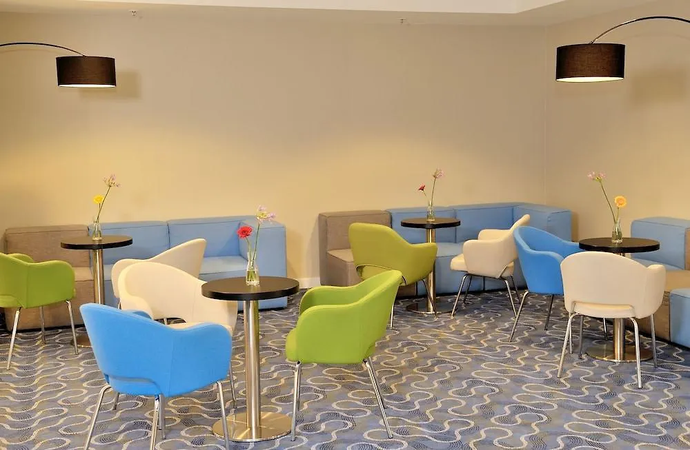 Hotel Holiday Inn Express Amsterdam Arena Towers By Ihg